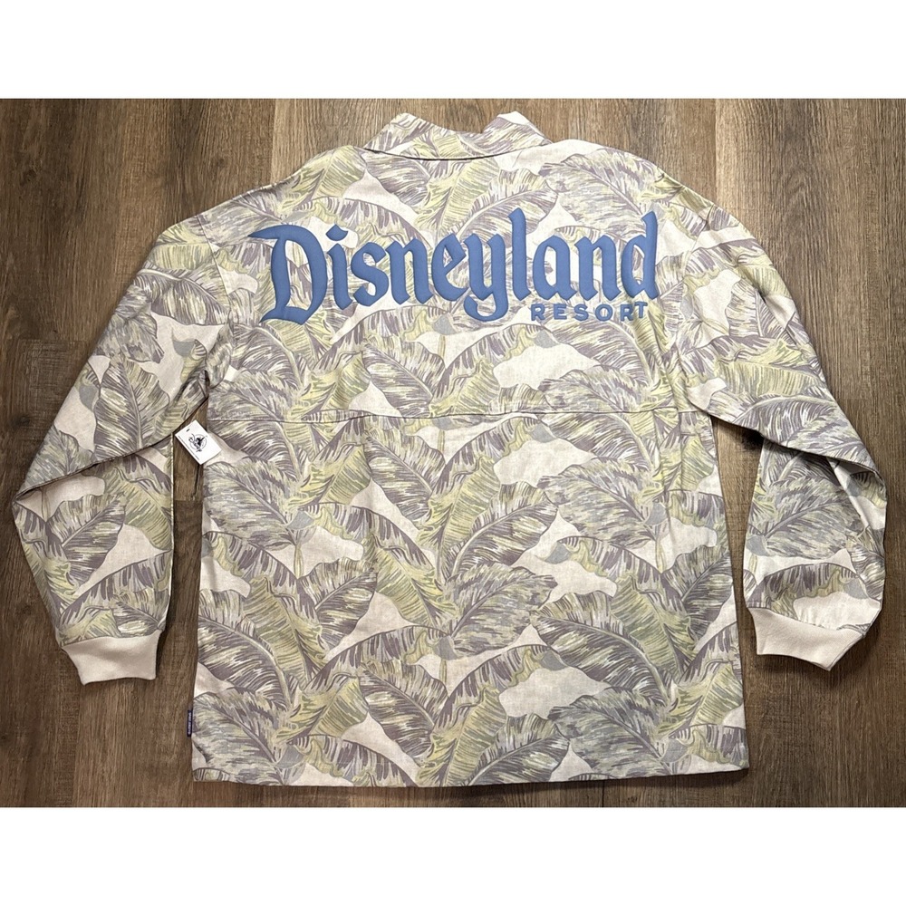 NWT Disneyland Spirit Jersey Sz L Resort Tropical Vacation Pockets Linen Buttons